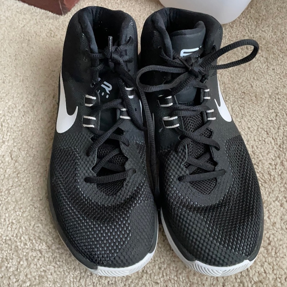 Nike Air Precision